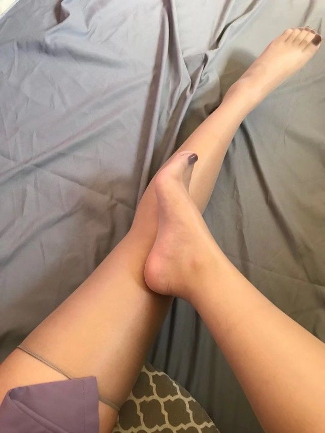 黑丝长腿 反差女王